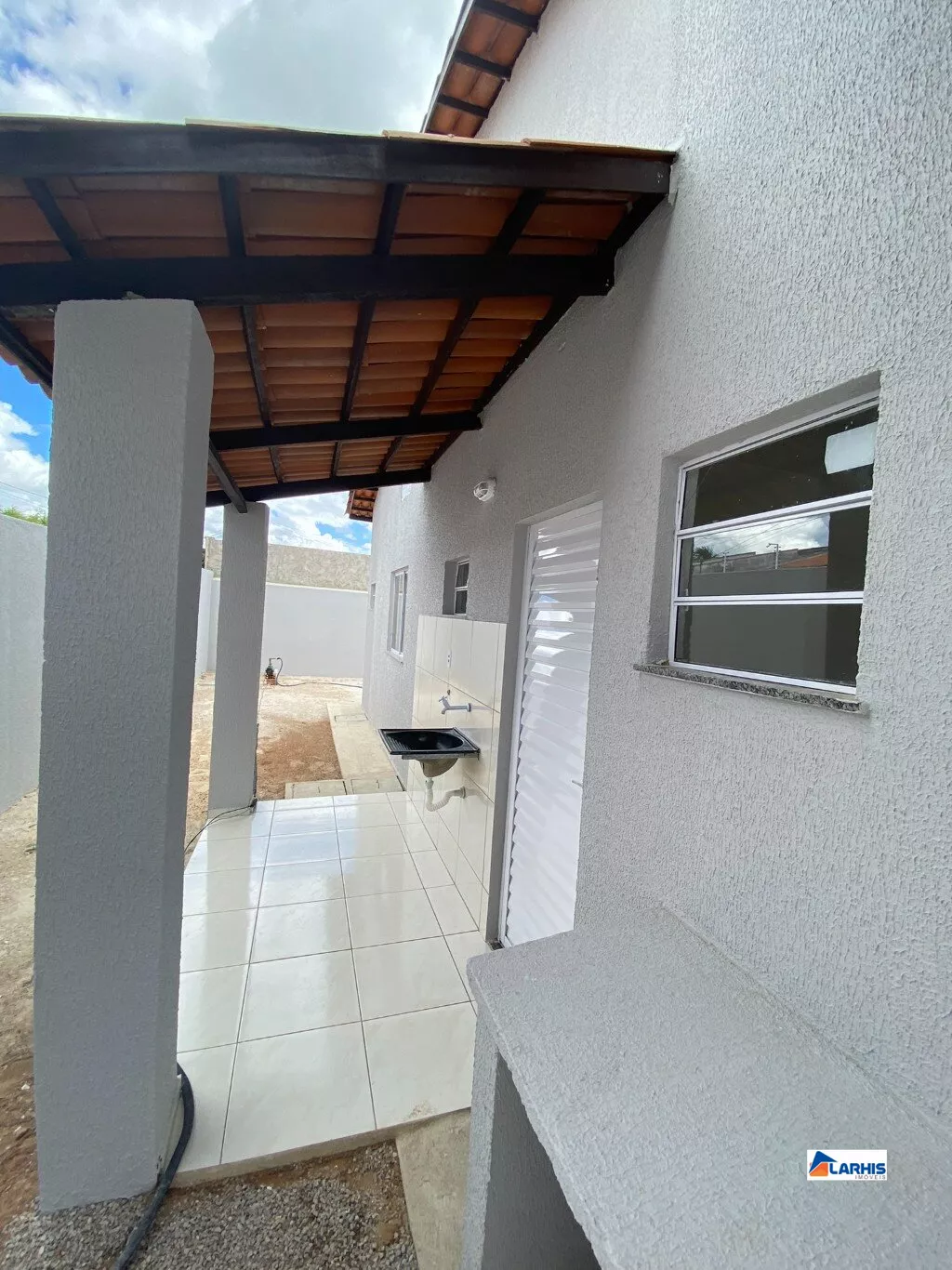 Casa à venda com 3 quartos, 154m² - Foto 4