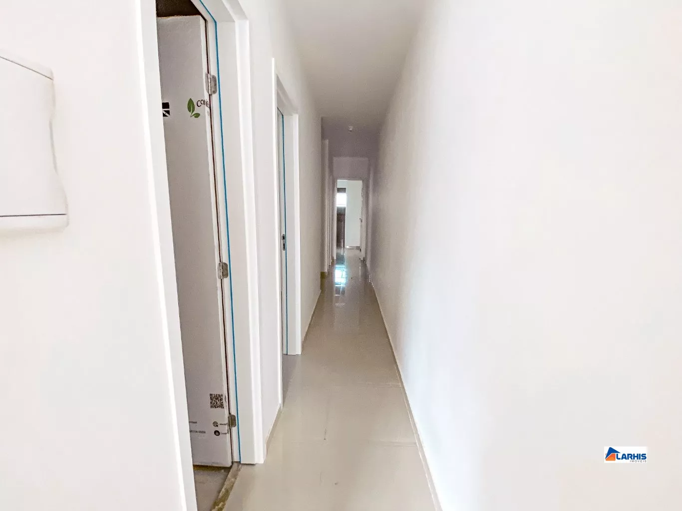 Casa à venda com 3 quartos, 192m² - Foto 9