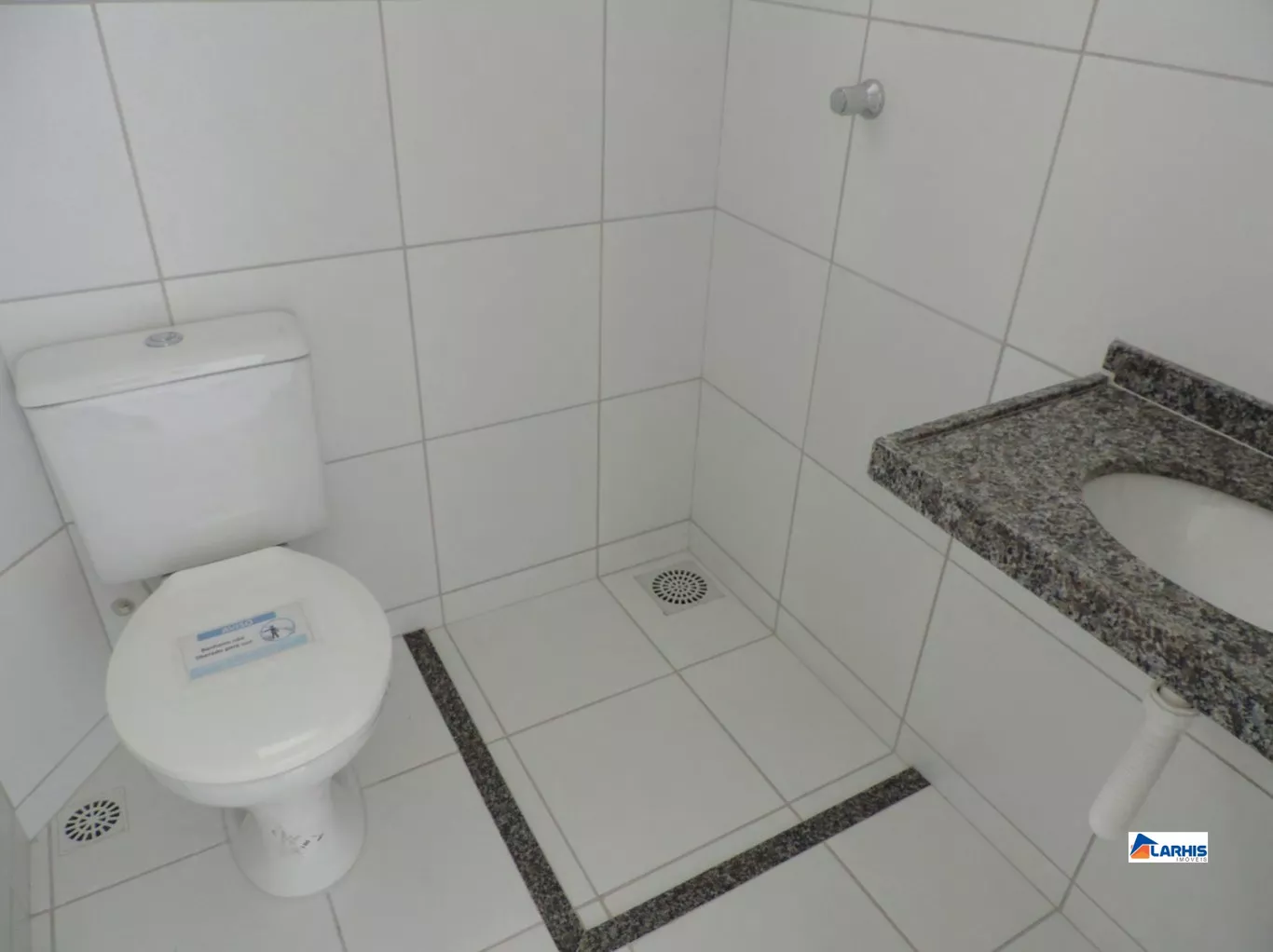 Apartamento à venda com 2 quartos, 64m² - Foto 18