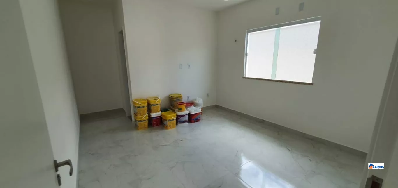 Casa à venda com 3 quartos, 200m² - Foto 11