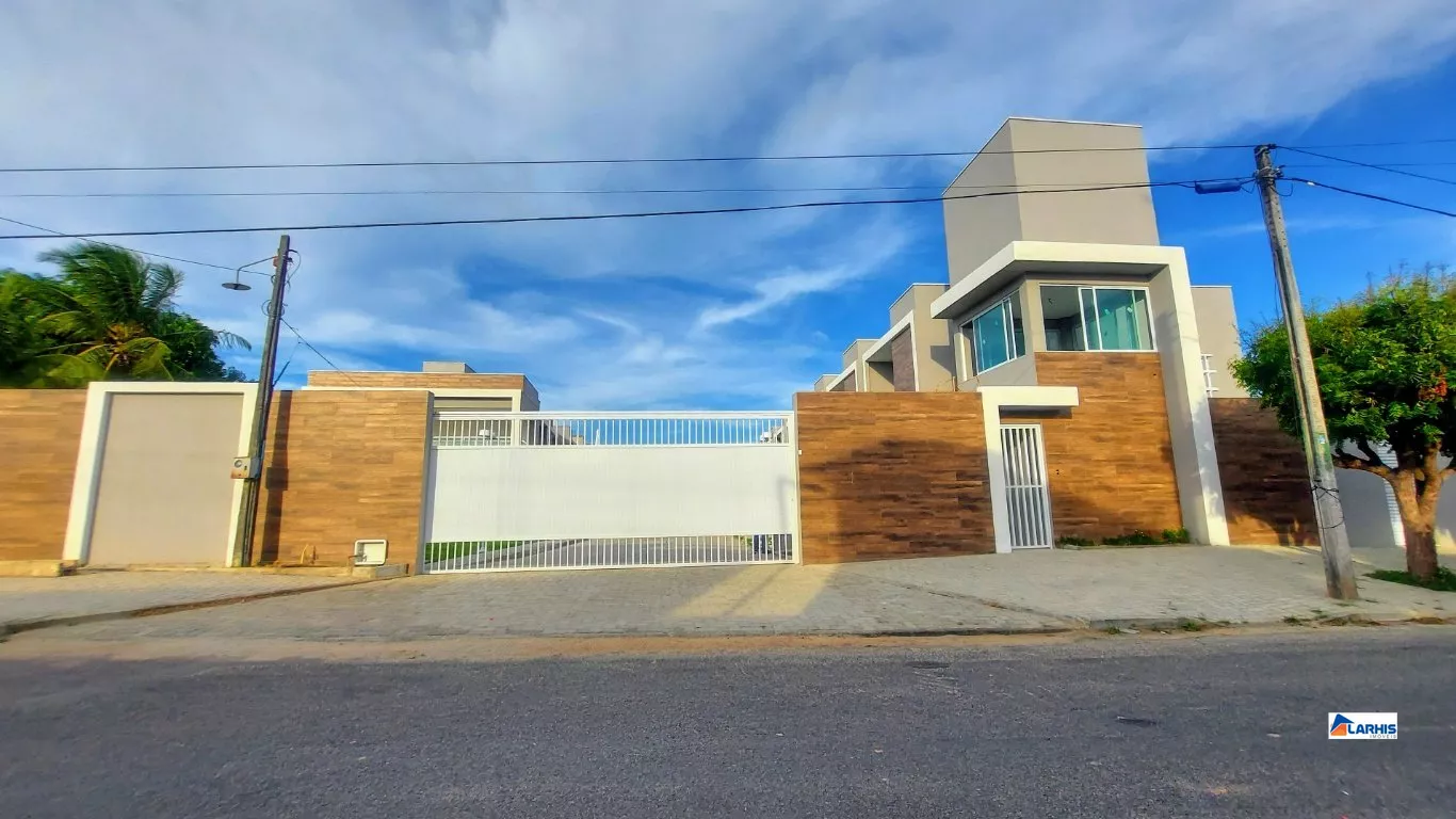 Casa à venda com 3 quartos, 100m² - Foto 3