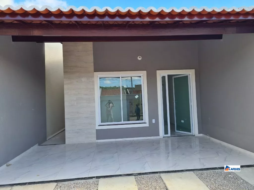 Casa à venda com 2 quartos, 88m² - Foto 3