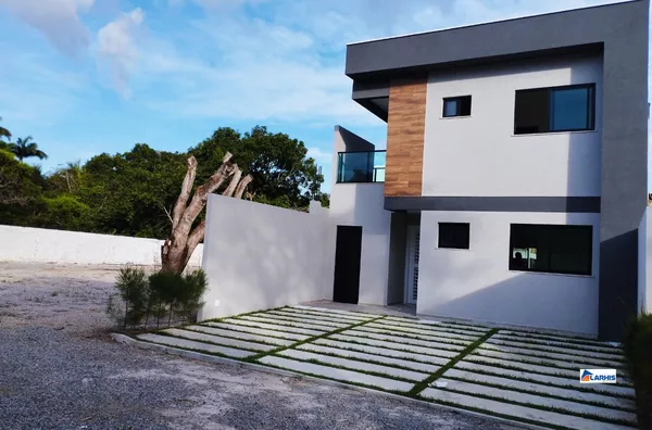 CASA , 4 QUARTOS , CENTRO , EUSÉBIO