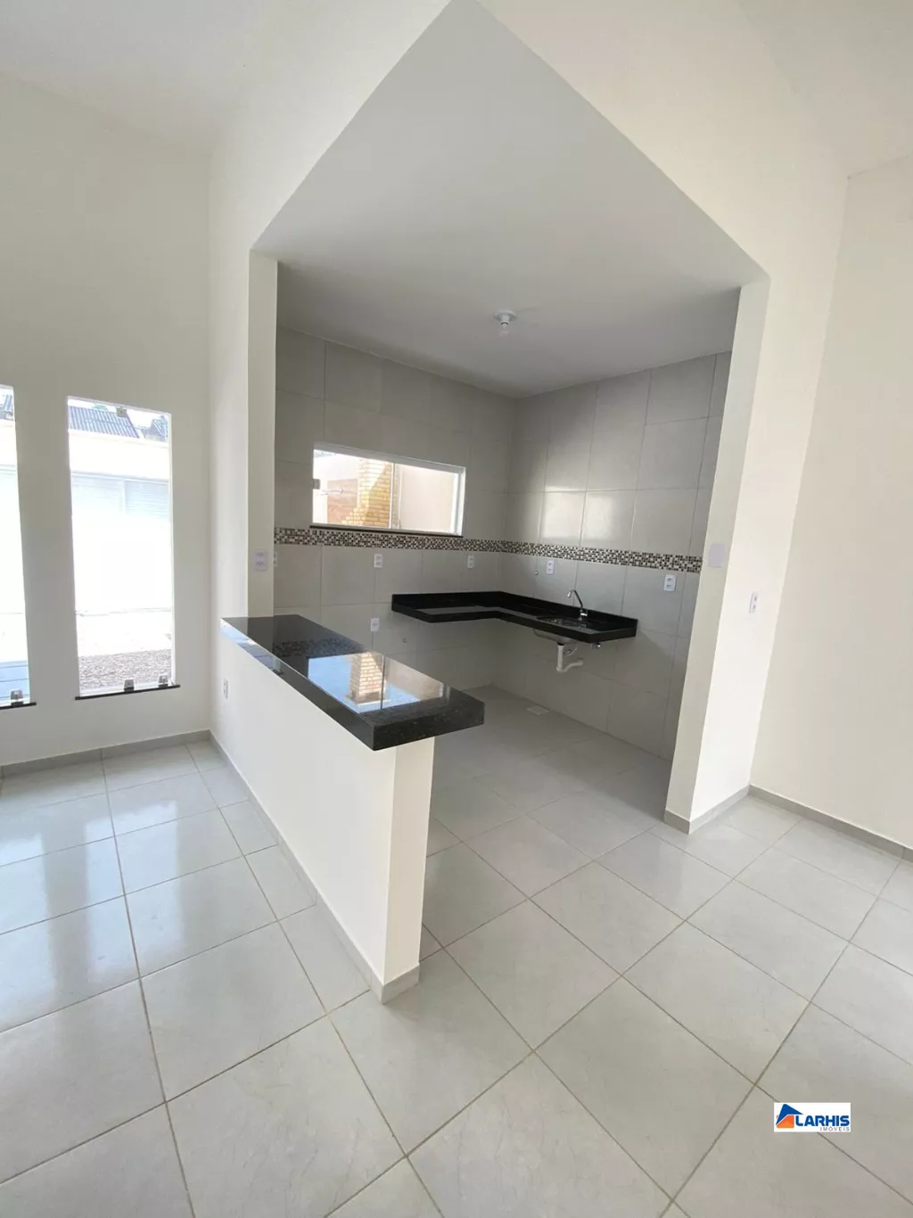 Casa à venda com 3 quartos, 85m² - Foto 11