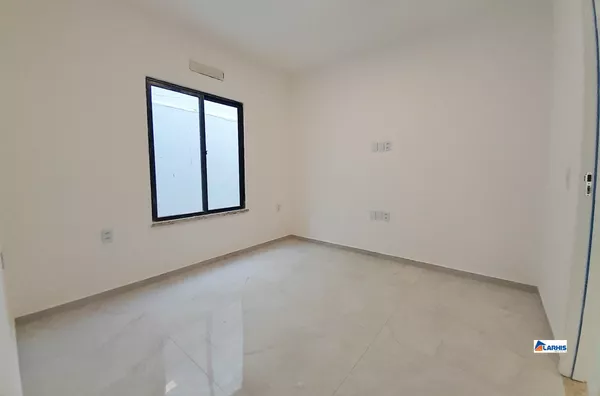 Casa para venda,  Guaribas, Eusébio