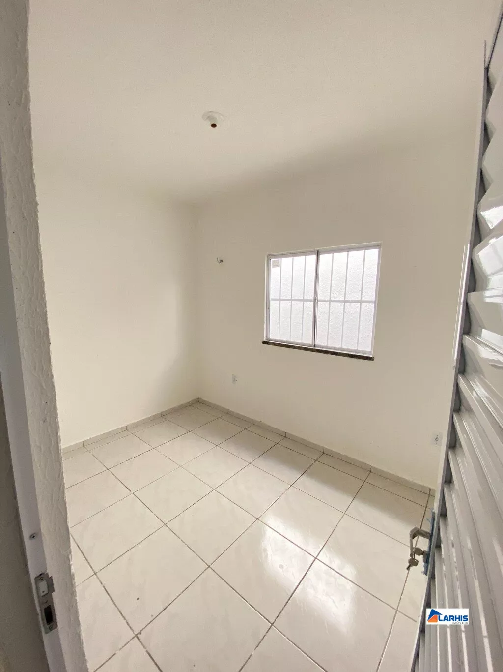 Casa à venda com 2 quartos, 121m² - Foto 9