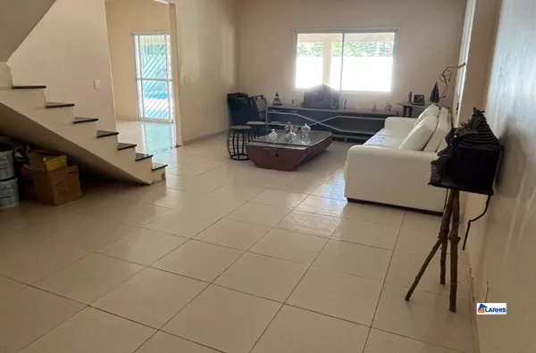 Casa para venda,  5 quartos, Caracanga, Itaitinga