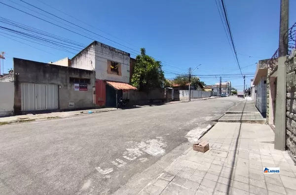 CASA PLANA  , 3 QUARTOS, PARQUELANDIA , FORTALEZA