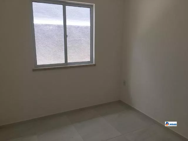 Casa à venda com 3 quartos, 90m² - Foto 7