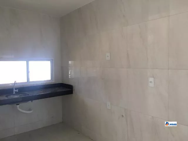 Casa à venda com 3 quartos, 90m² - Foto 10