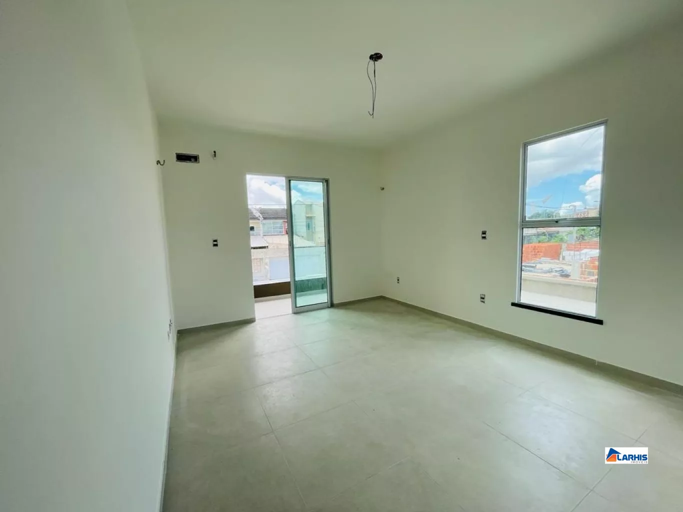 Casa à venda com 3 quartos, 150m² - Foto 9