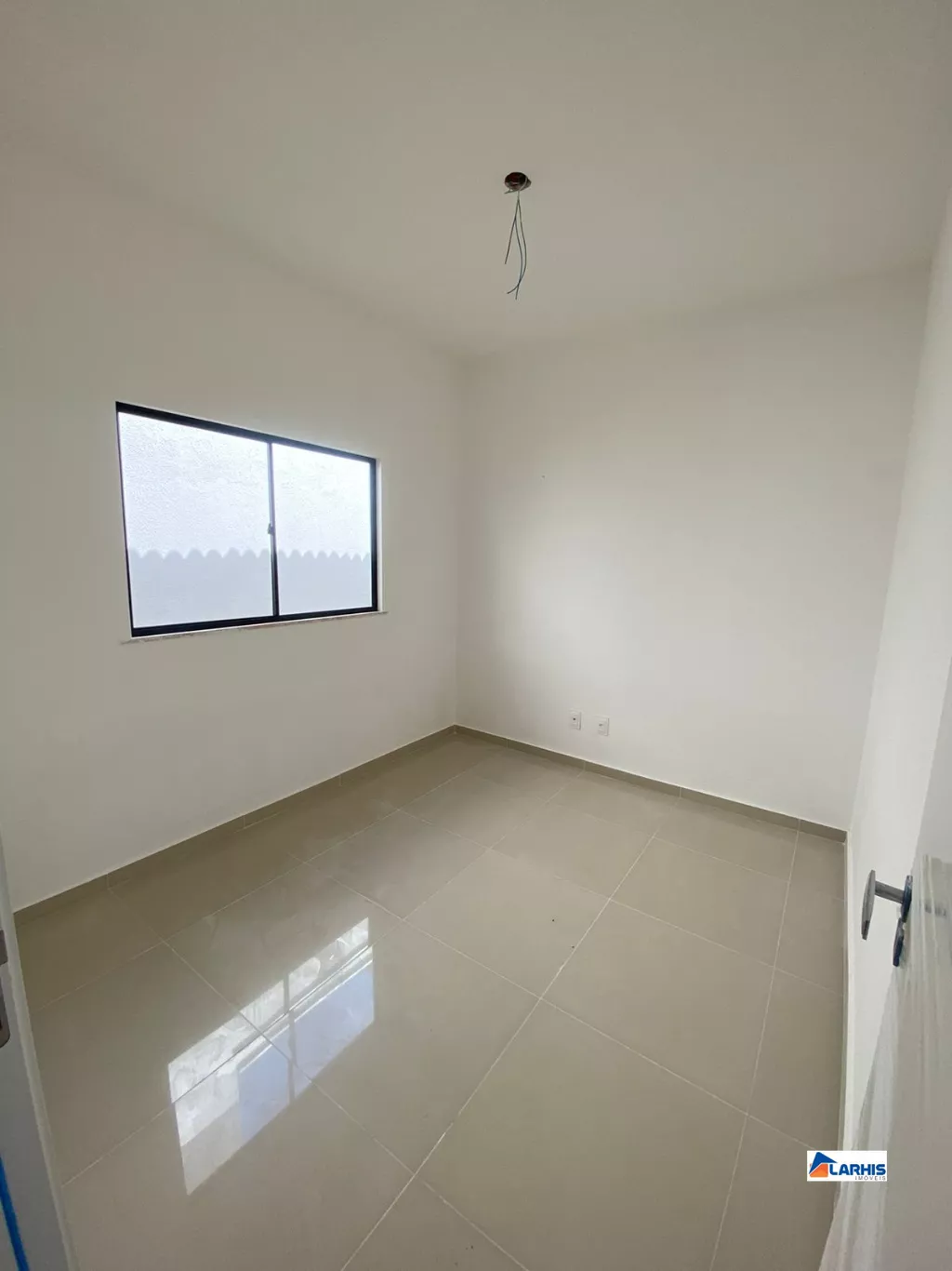 Casa à venda com 3 quartos, 228m² - Foto 6