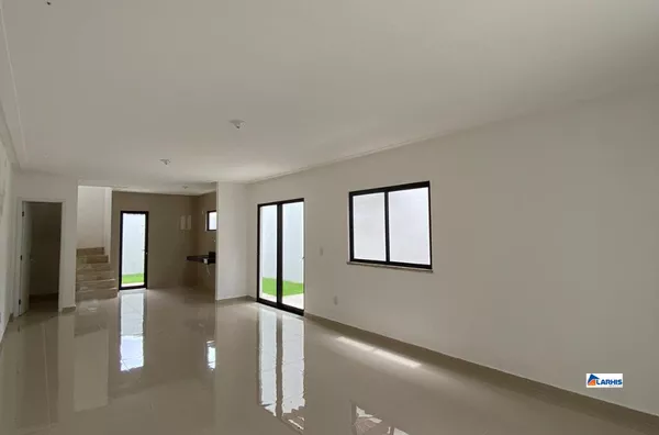 Casa para venda, 3 suítes, Edson Queiroz, Fortaleza