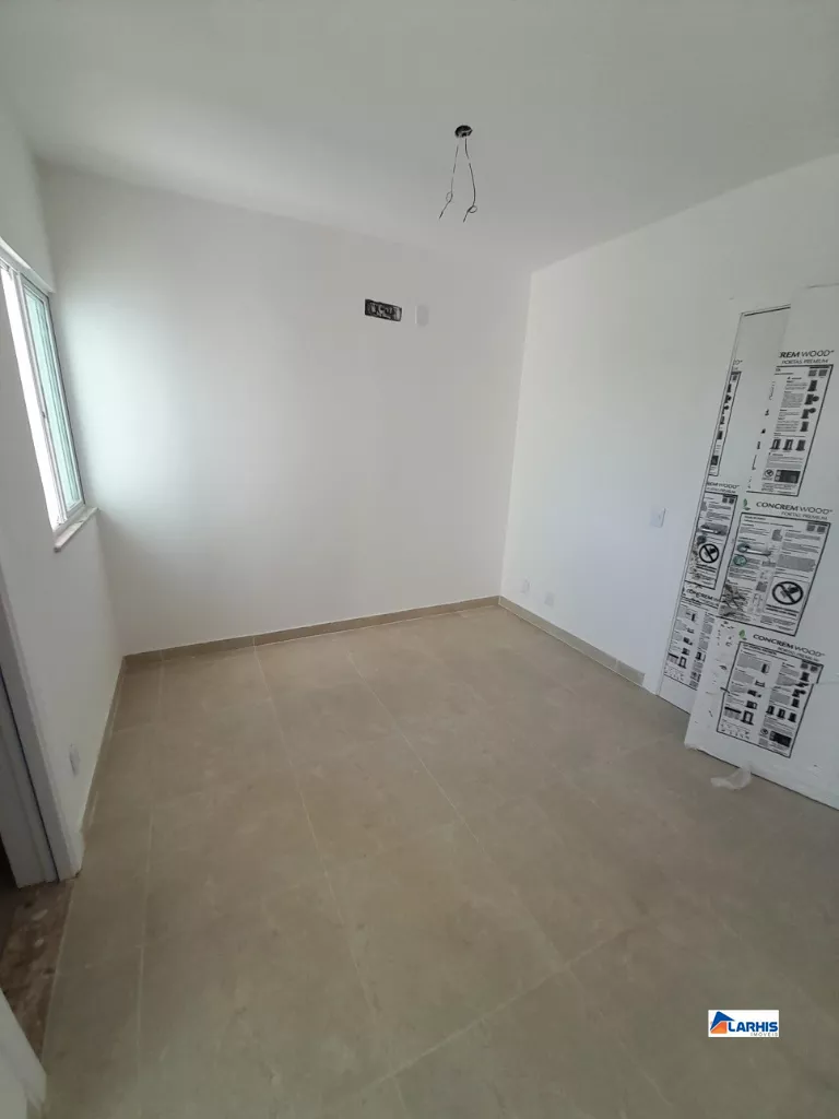 Casa à venda com 4 quartos, 116m² - Foto 11