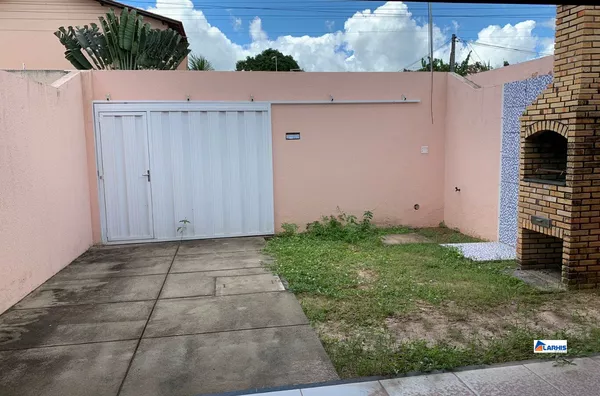 CASA COM 2 QUARTOS PRONTA PARA MORAR, ÓTIMA LOCALIZAÇÃO NO PARQUE GENEZARÉ