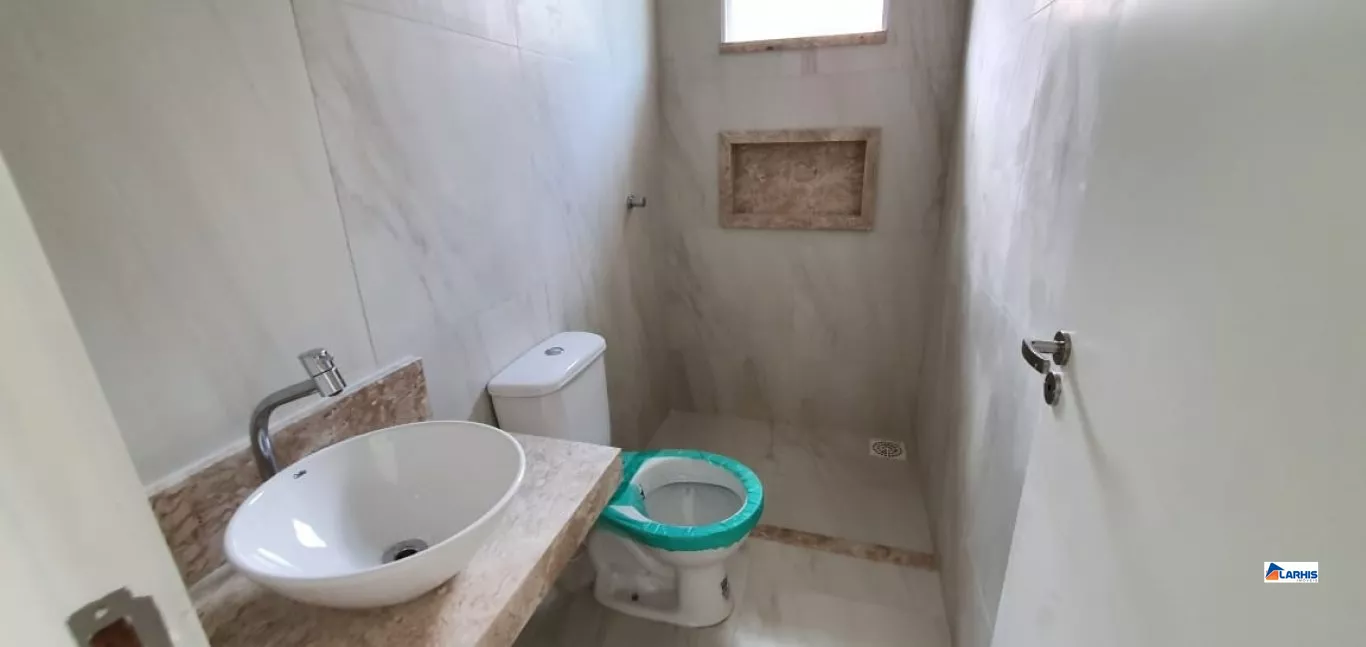 Casa à venda com 3 quartos, 200m² - Foto 14