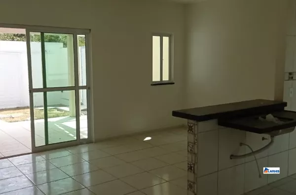 CASA PLANA ,3 QUARTOS , ANCURI , ITAITINGA