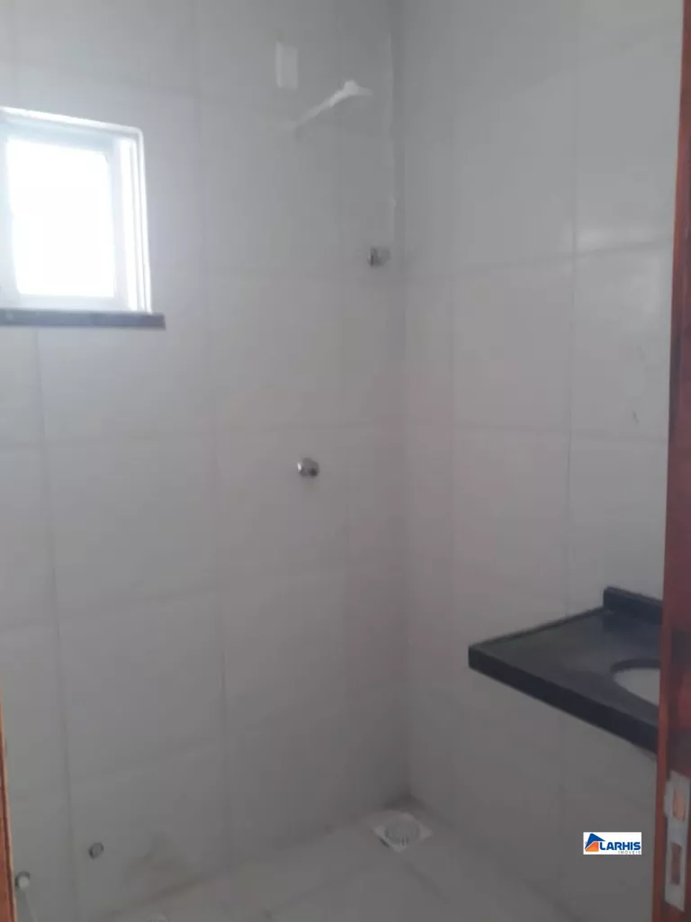 Casa à venda com 3 quartos, 80m² - Foto 7