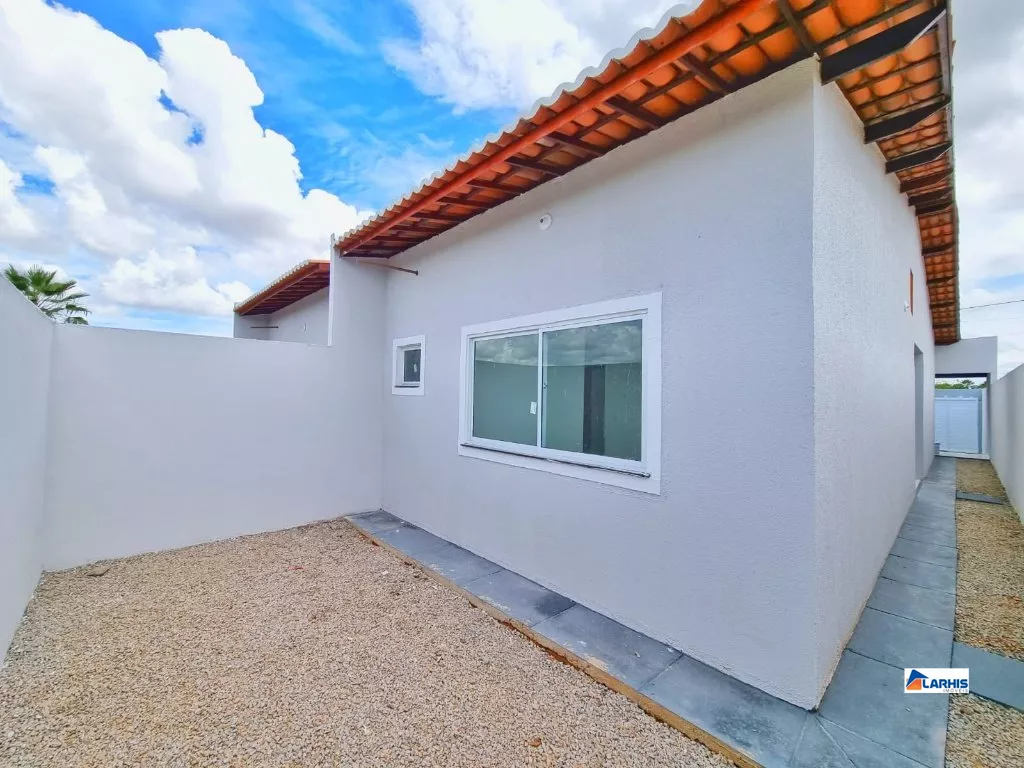 Casa à venda com 2 quartos, 81m² - Foto 11