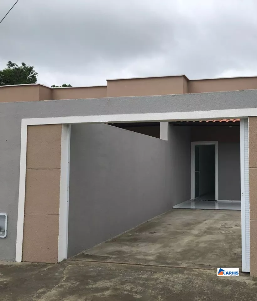 Casa à venda com 2 quartos, 80m² - Foto 3