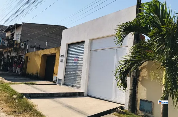 Casa na Avenida Principal á venda - Foto 3