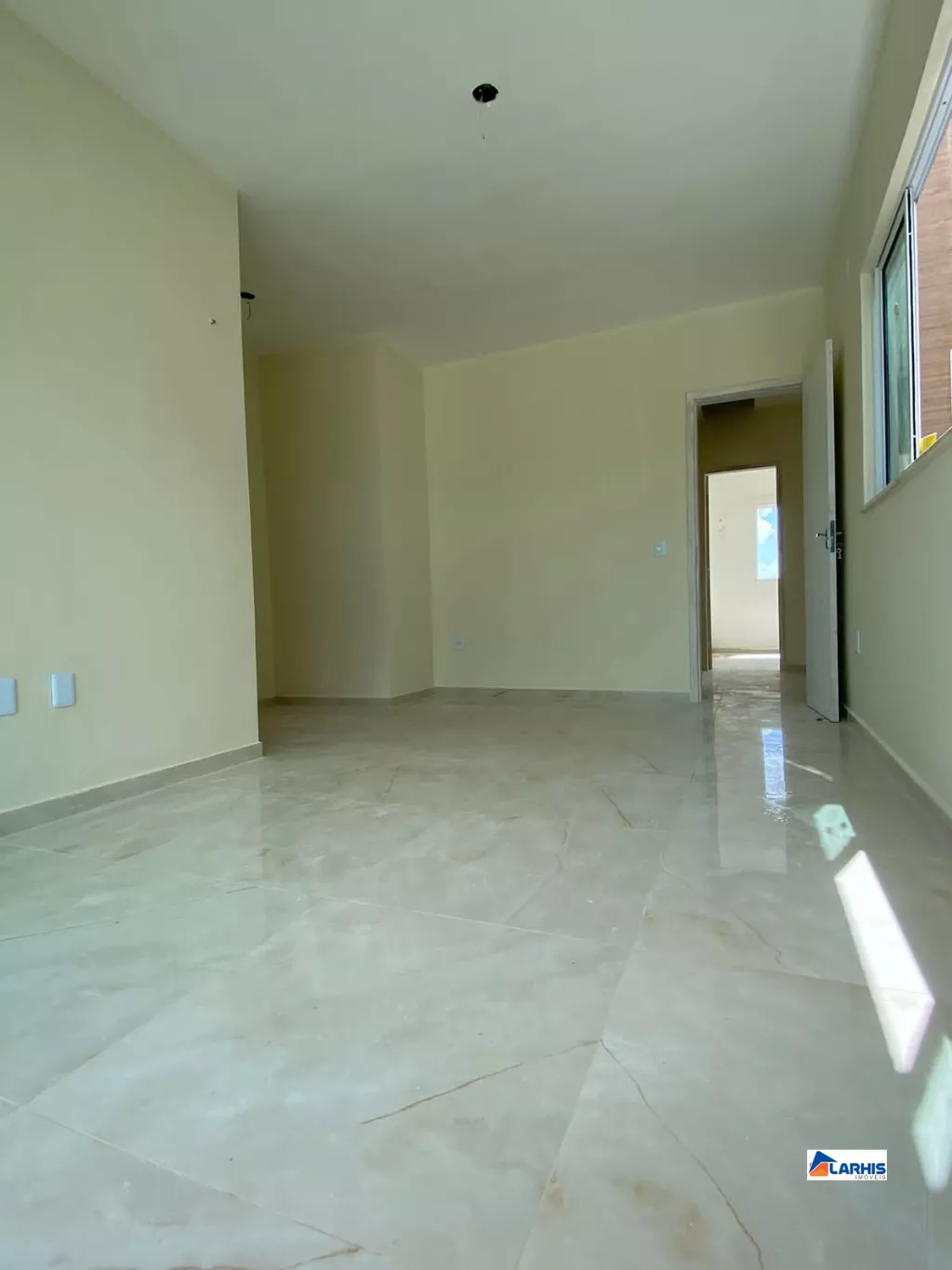 Casa à venda com 4 quartos, 180m² - Foto 9