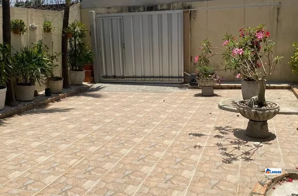 Casa Ampla com 3 Quartos, Suíte e Lazer Completo no Parque Dom Pedro