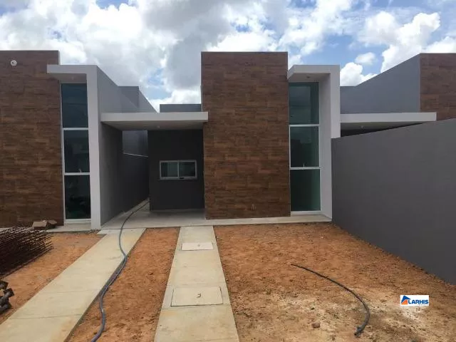 Casa à venda com 3 quartos, 90m² - Foto 13