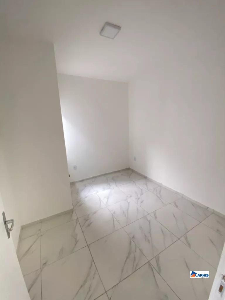 Casa à venda com 3 quartos, 180m² - Foto 25