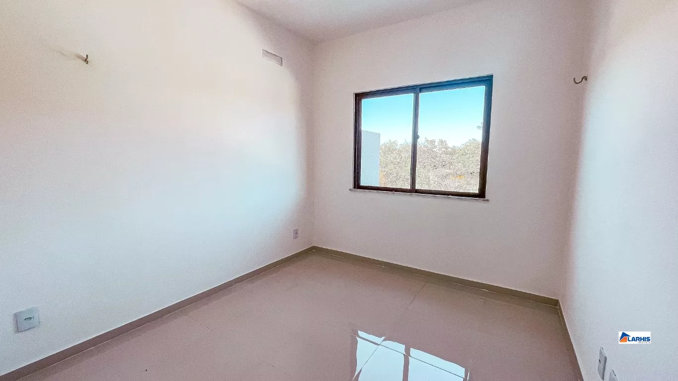 Casa à venda com 4 quartos, 150m² - Foto 13