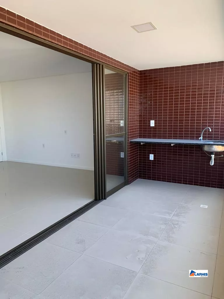 Apartamento à venda com 3 quartos, 123m² - Foto 8