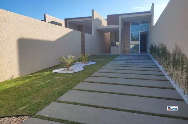 CASA PLANA , 3 QUARTOS , SAPIRANGA-COITÉ , FORTALEZA