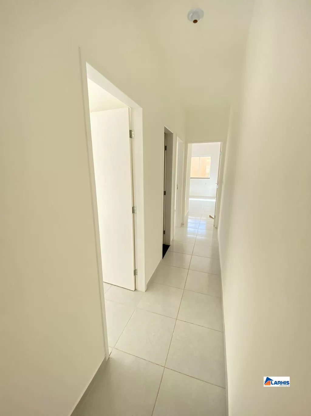 Casa à venda com 3 quartos, 85m² - Foto 13