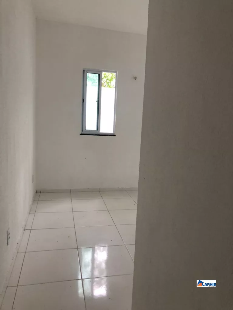 Casa à venda com 2 quartos, 90m² - Foto 14