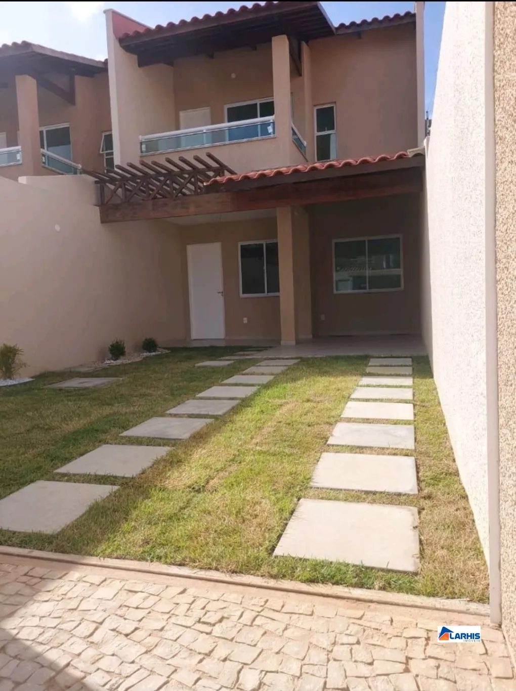 Apartamento à venda com 3 quartos, 131m² - Foto 1