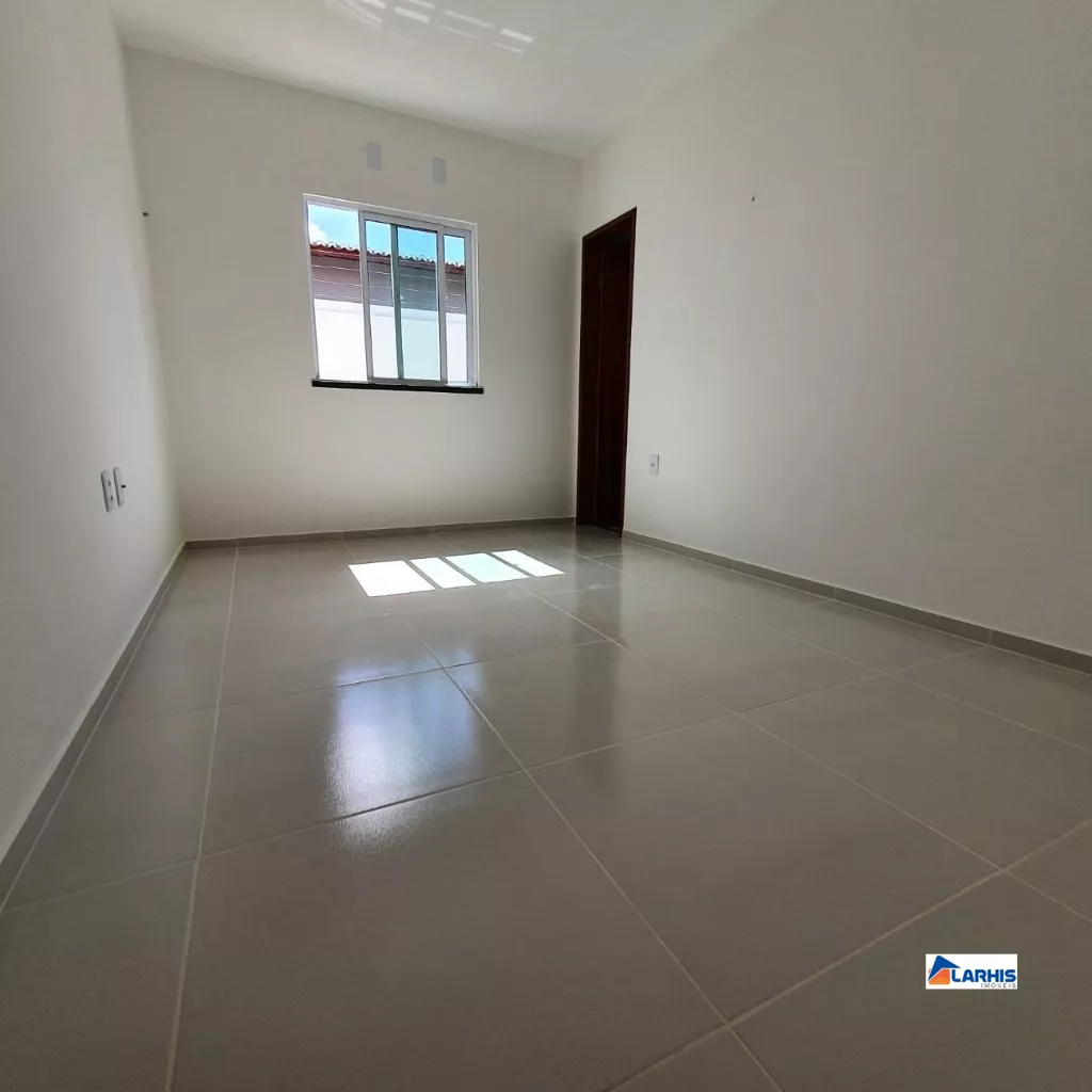 Casa à venda com 2 quartos, 85m² - Foto 3