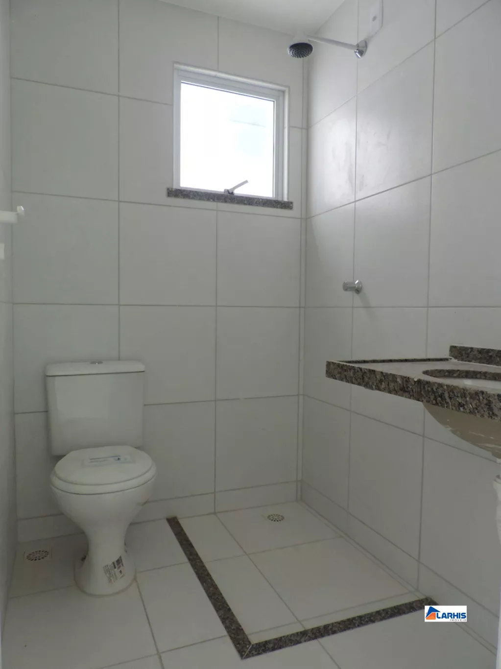 Apartamento à venda com 2 quartos, 64m² - Foto 17