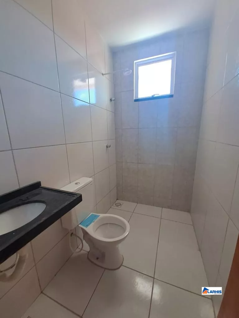 Casa à venda com 2 quartos, 90m² - Foto 9