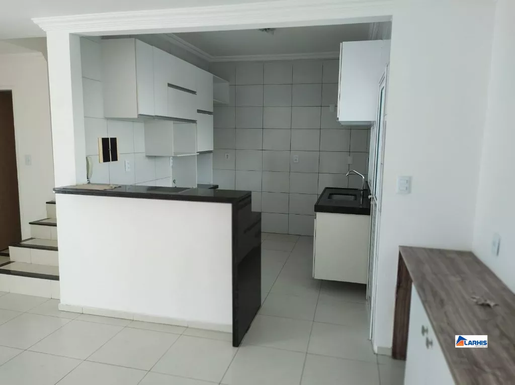 Apartamento à venda com 3 quartos, 136m² - Foto 3