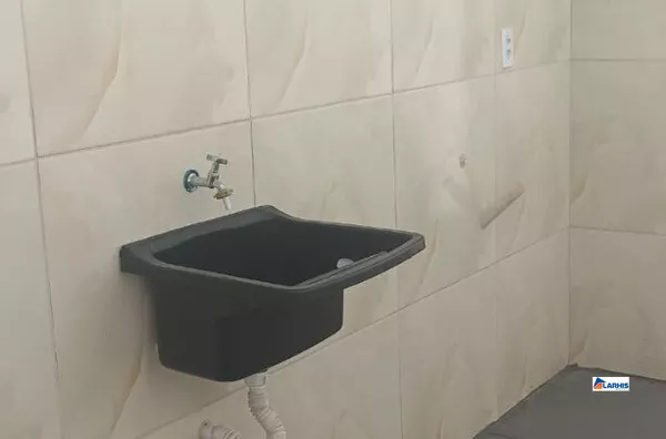 Oportunidade! Casa moderna com 2 suítes, área gourmet e garagem dupla