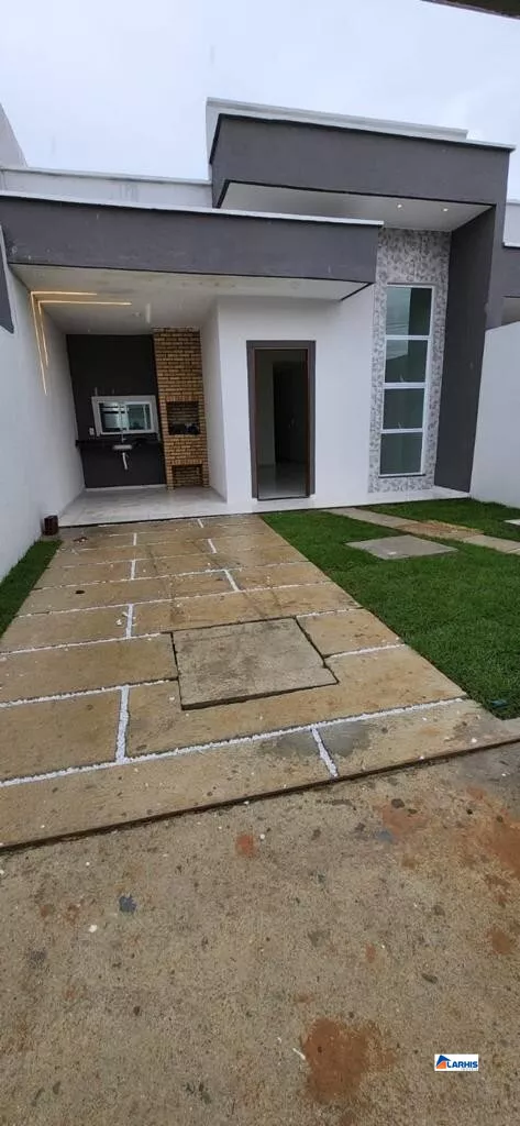 Casa à venda com 2 quartos, 150m² - Foto 2