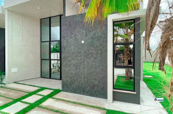 CASA PLANA , 3 QUARTOS , CENTRO, EUSÉBIO