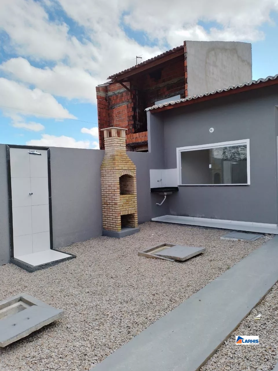 Casa à venda com 2 quartos, 90m² - Foto 3