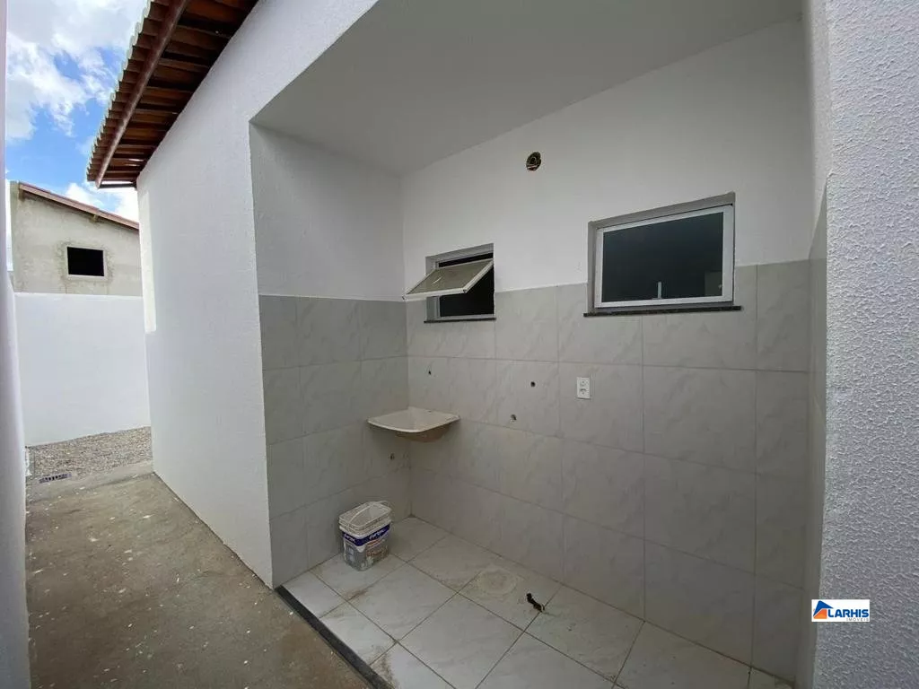 Casa à venda com 2 quartos, 79m² - Foto 7