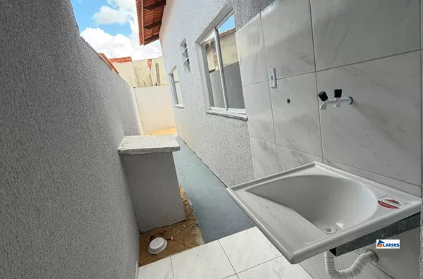 Casa para venda, 2 quarto(s),  Dourados, Horizonte