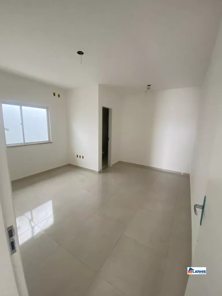 Casa à venda com 3 quartos, 105m² - Foto 19