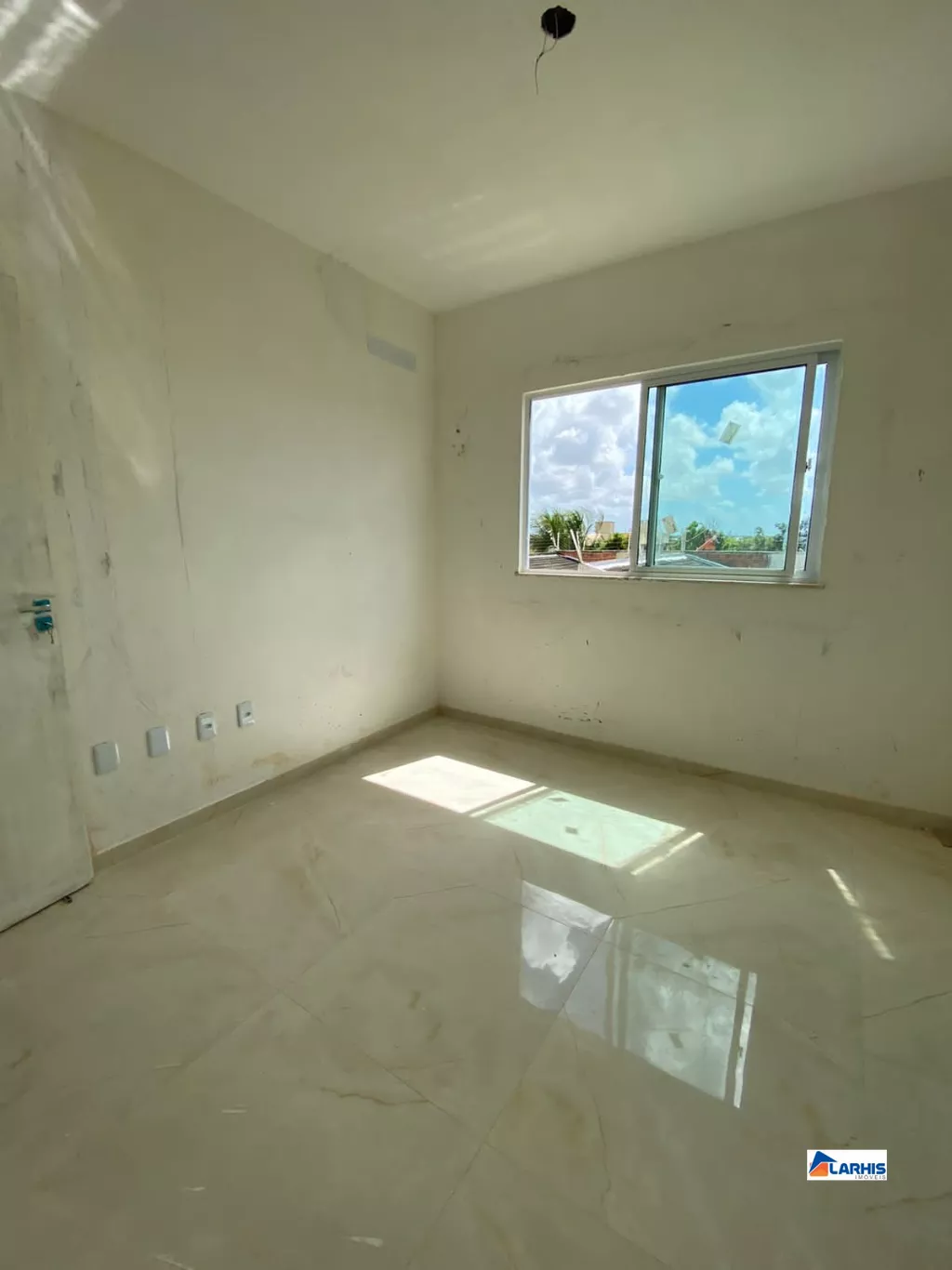 Casa à venda com 4 quartos, 180m² - Foto 6