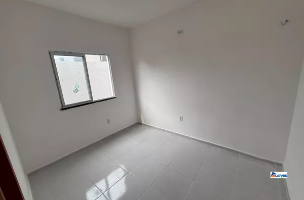Casa para venda, 2 quarto(s), Caracanga, Itaitinga