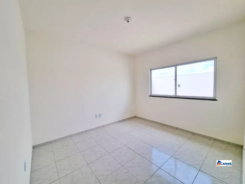 Casa à venda com 2 quartos, 81m² - Foto 8