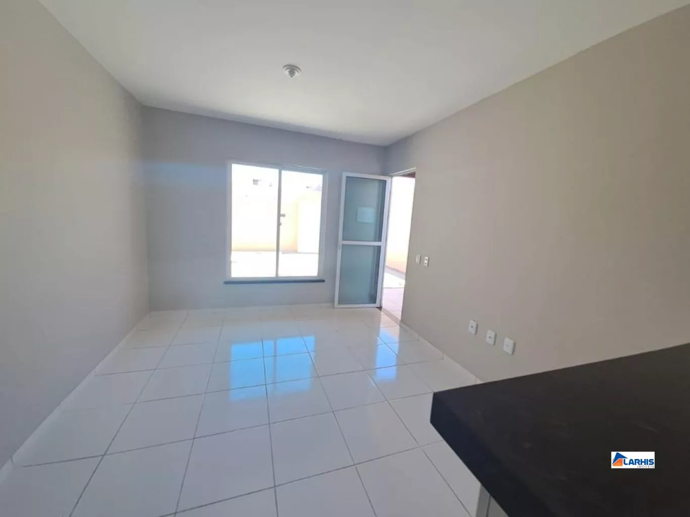 Casa à venda com 2 quartos, 90m² - Foto 5